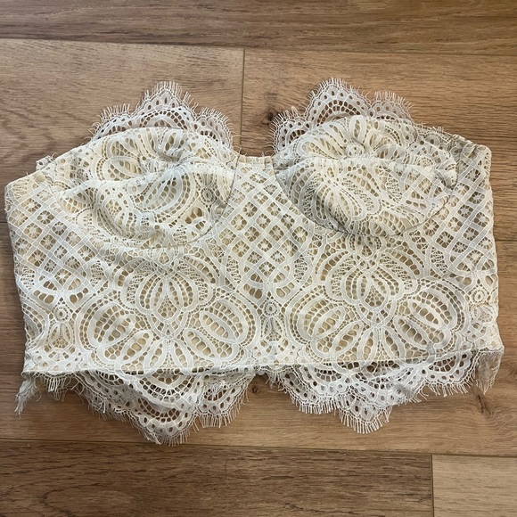 Lace crop top - Picture 6 of 9